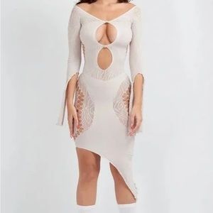 POSTER GIRL Charlotte Dress